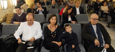 Imagen En el nombre de hoy recoge poemas de todos los ganadores del Gil de Biedma