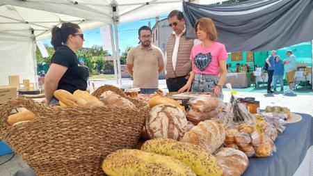 Imagen Gran acogida en Caballar a la Caravana de Alimentos de Segovia con motivo de la I Feria de la Huerta