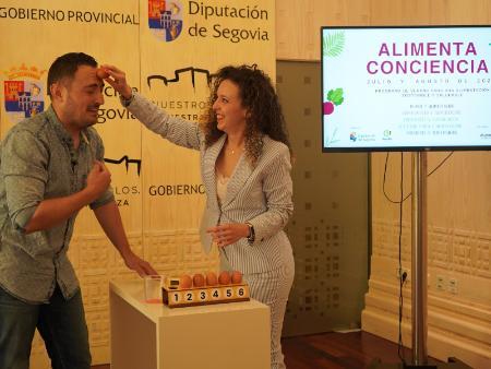 Imagen La Diputación de Segovia promueve un espectáculo hecho a medida por el mago Héctor Sansegundo sobre alimentación sostenible y saludable en la provincia