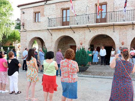 Imagen Labajos estrena de manera oficial la rehabilitación de su casa consistorial, en la que el ayuntamiento y la Diputación han invertido más de 100.000 euros