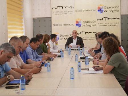 Imagen El Consejo Rector de Prodestur actualiza los precios de los análisis de control sanitario de las aguas con el fin de aplicar la normativa vigente